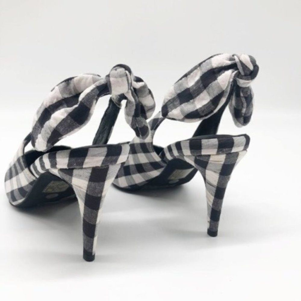 Jeffrey Campbell Cindy Gingham Slingback Pumps – Retro Chic with a Modern Twist - Picture 5 of 8